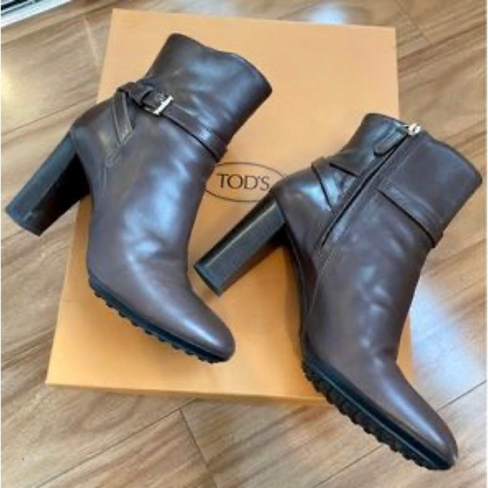 Tod’s booties size 37.5